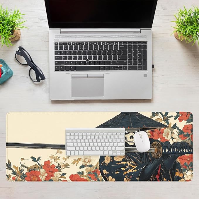 Samurai Desk Pad Mouse Pad Skull Black Gold Japanese Anime Gaming Mouse Mat with Stitched Edges,Non-Slip Waterproof Rubber Base Mous Mat Office Computer Keyboard Laptop Home 31.5"x11.8"